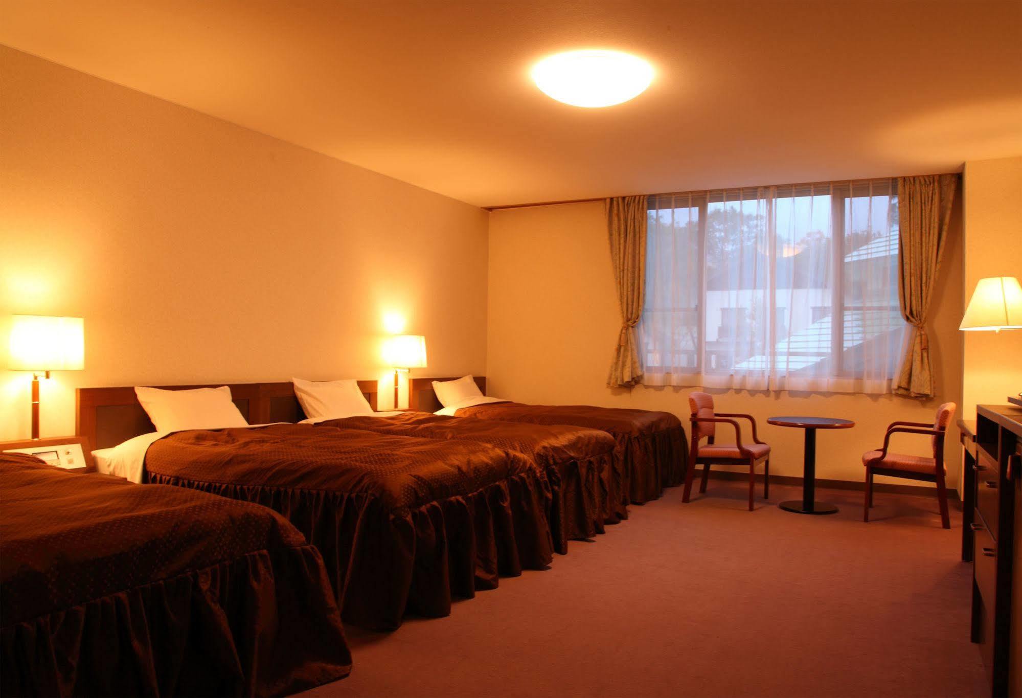 Hotel Oak Forest Хакуба-Мура Экстерьер фото