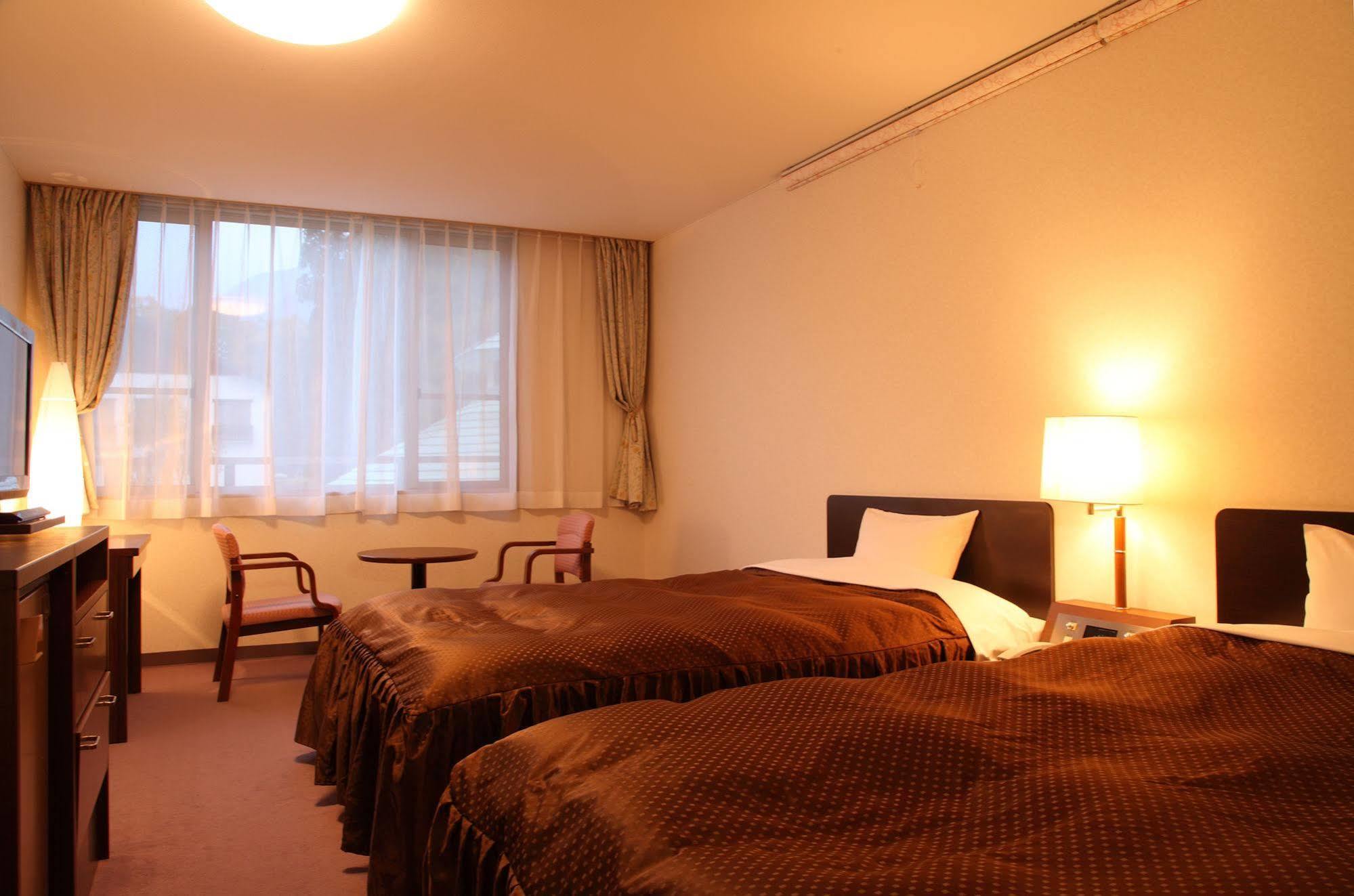 Hotel Oak Forest Хакуба-Мура Экстерьер фото