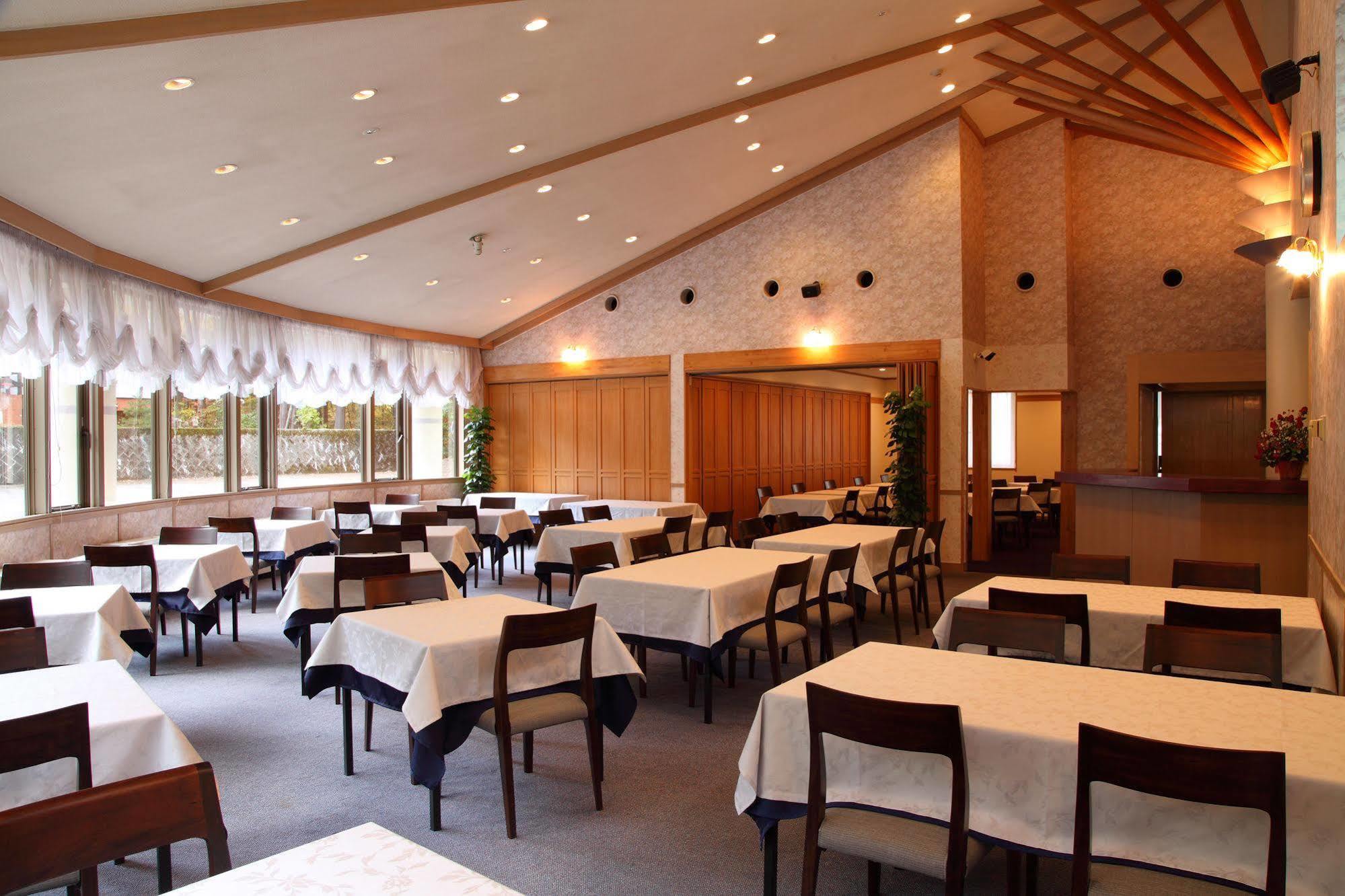 Hotel Oak Forest Хакуба-Мура Экстерьер фото