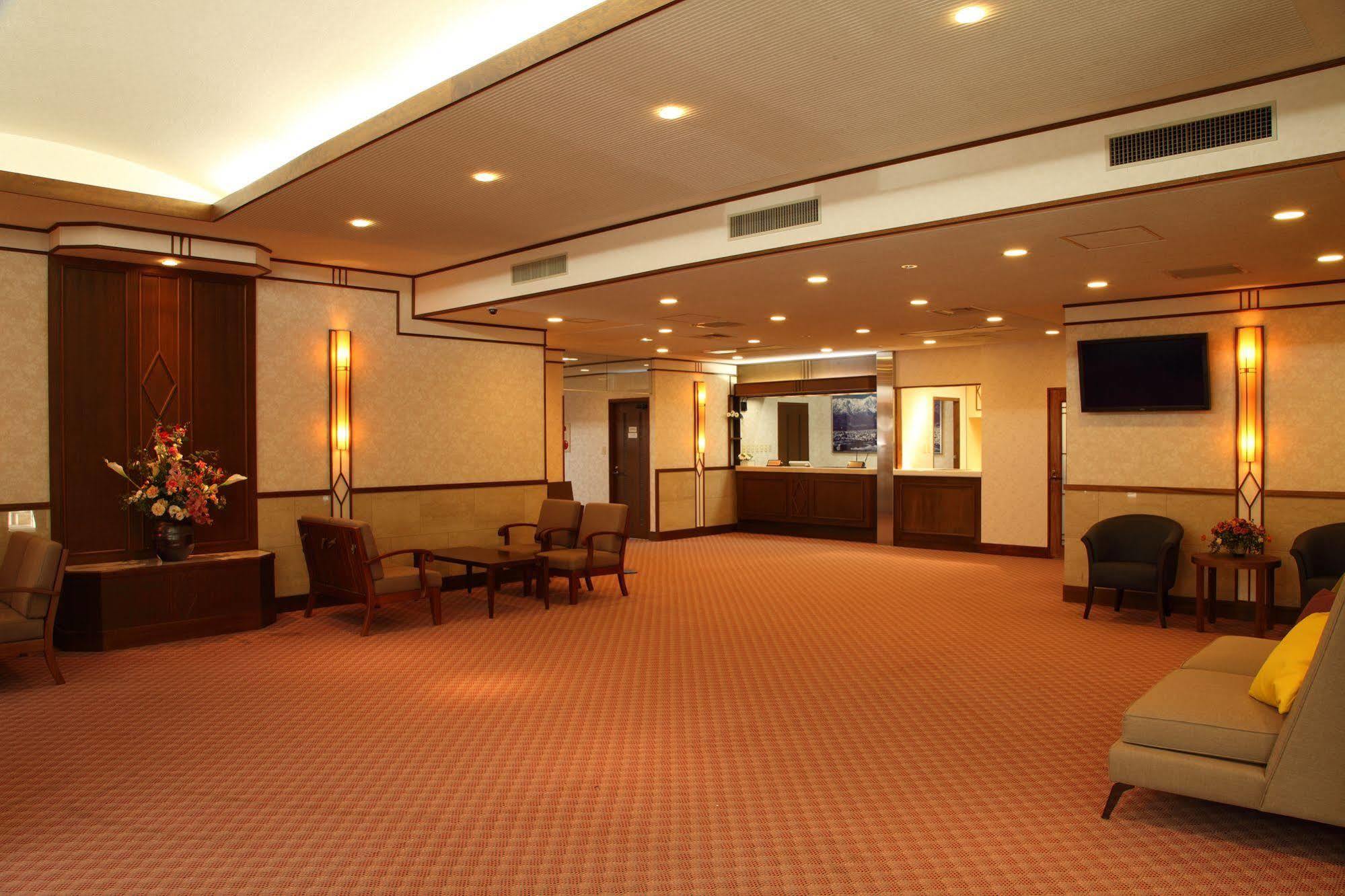 Hotel Oak Forest Хакуба-Мура Экстерьер фото
