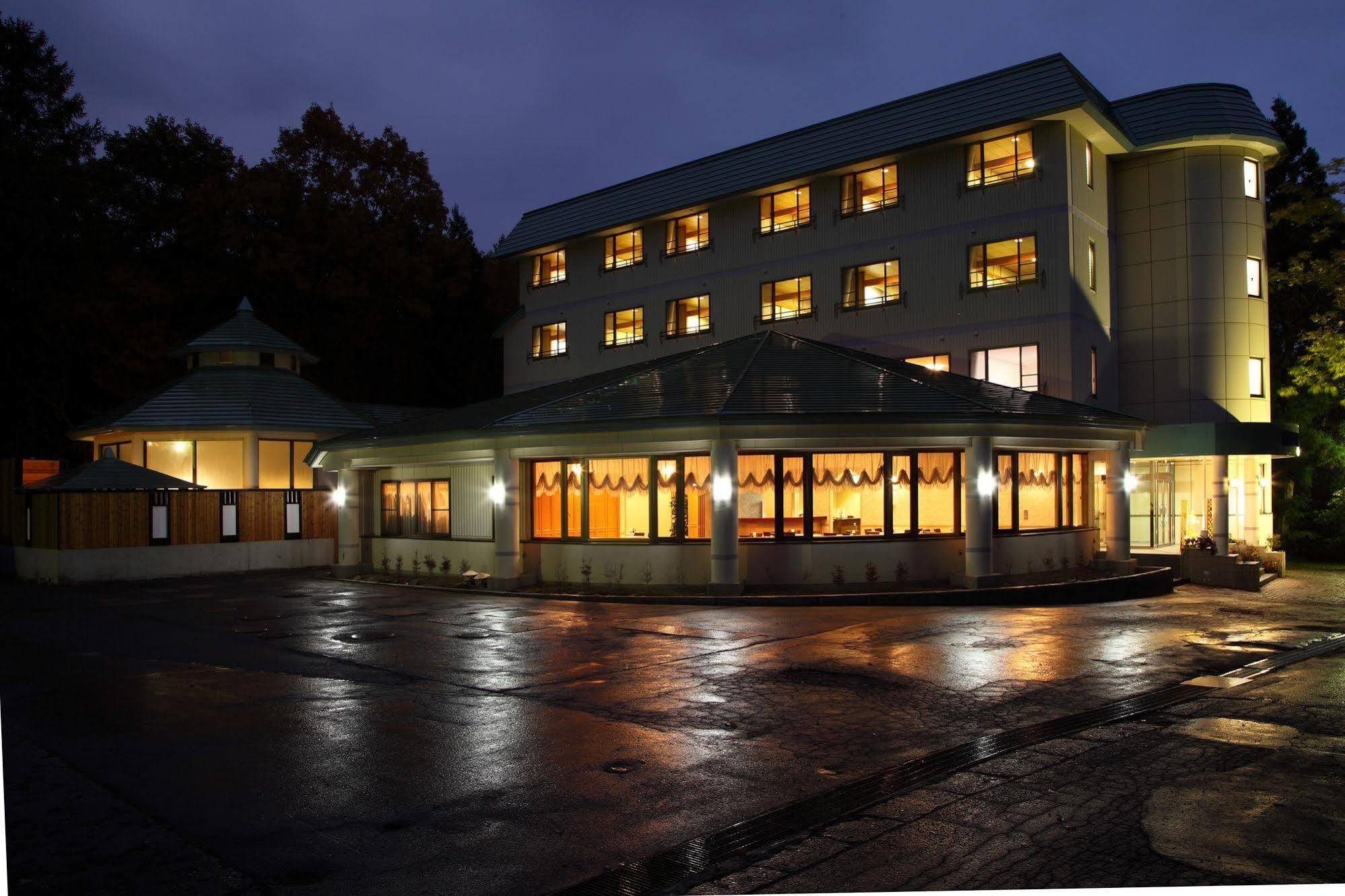 Hotel Oak Forest Хакуба-Мура Экстерьер фото